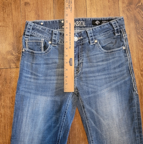 Rock & Roll Cowgirl Women's Jeans 28X34 Original Mid Rise Bootcut - Picture 2 of 7